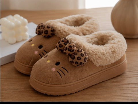 Viral Hello Kitty Fluffy Slippers