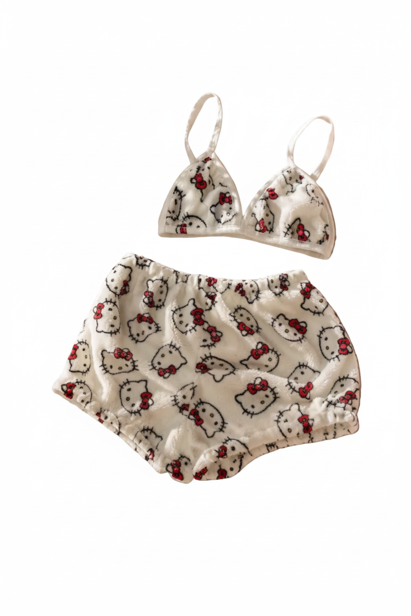 Hello Kitty Cozy Underwear Set White